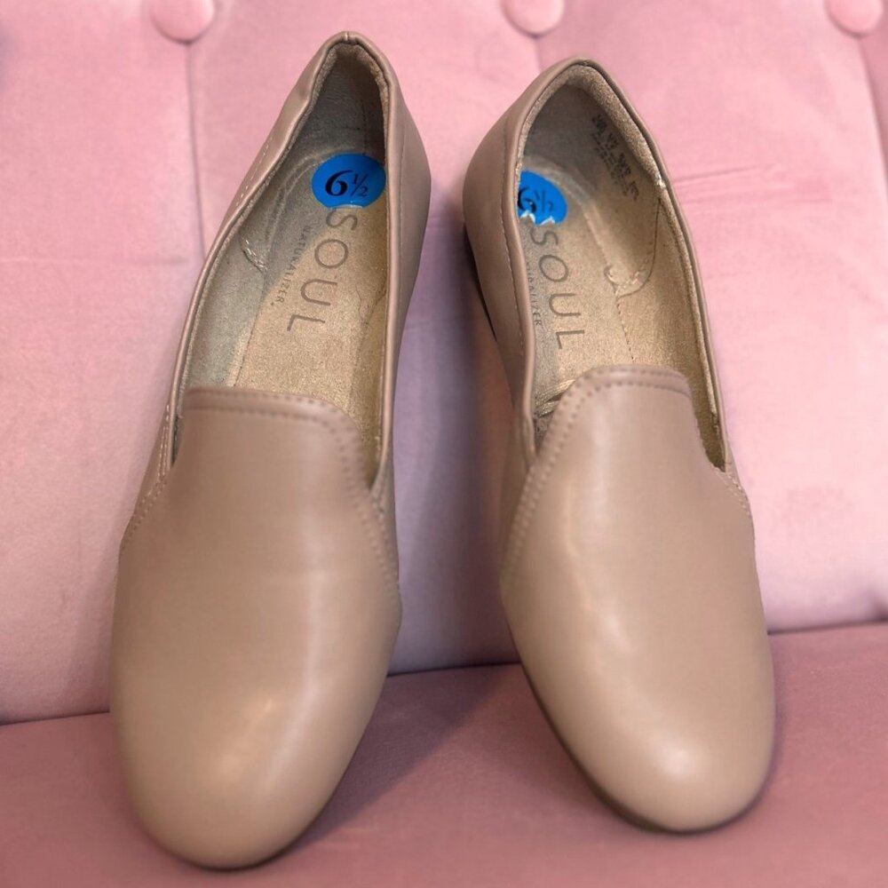 New Soul NATURALIZER Ashley Flat Loafer Shoe Taupe Blush 6.5